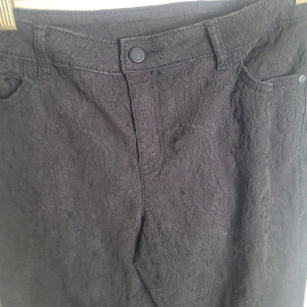 Vera Wang Black Textured Cropped Pants Women's Size 12 Casual Career - Picture 4 of 8